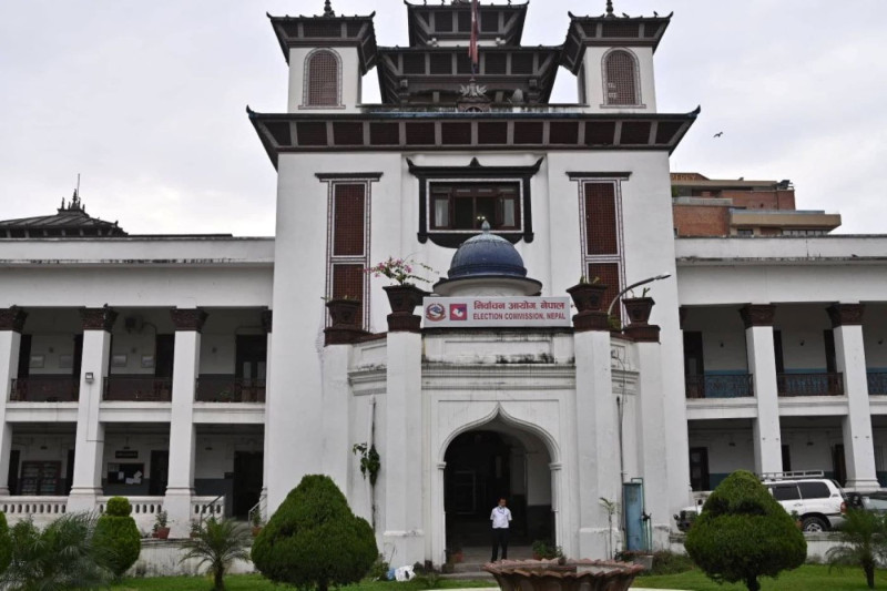 भ्रामक समाचार र सामग्री हटाउन फेसबुकलाई आयोगको आग्रह 